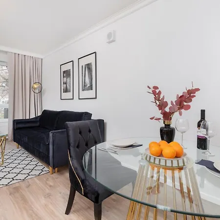 Business District Studio Slaska By Renters Appartement